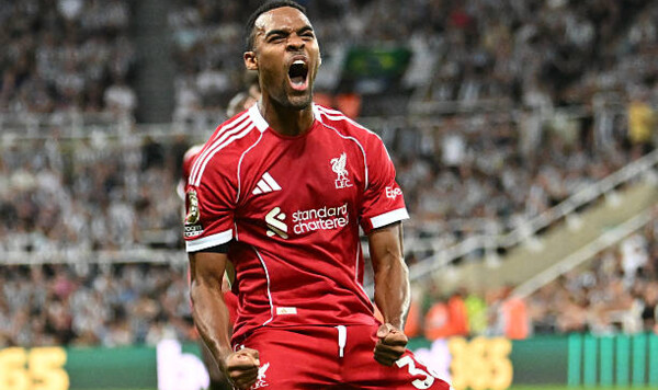 Ливерпуля, Премьер, Гравенберх, Фулхэма