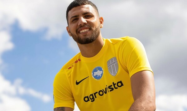 ОФИЦИАЛЬНО. Александрия подписала контракт с 24-летним легионером Венесуэлы, Депортиво, Брайан, Кастильо, Тачира