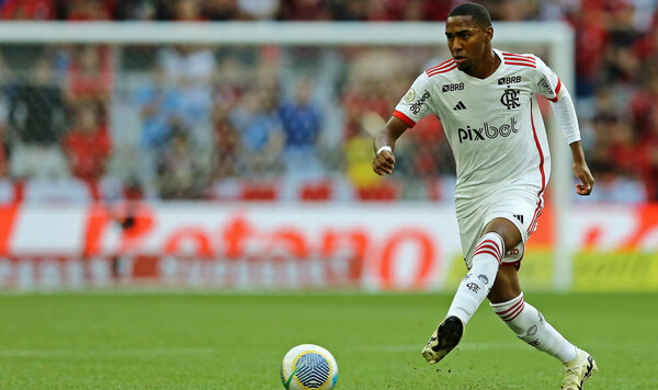 Фламенго, Лоррана, Пиза, Манчестер