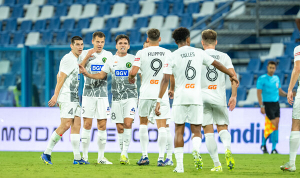 Украинский клуб снова не смог победить Фиорентину в еврокубках Фиорентину, Полесье