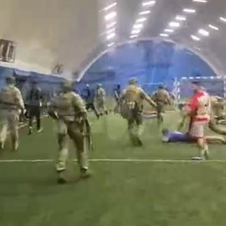 В Самарской области футболистов-нелегалов задержали прямо во время матча Щелково, Подмосковья, Mash, Telegram, Young