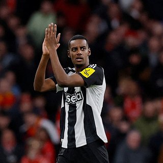 «Ливерпуль» потратил рекордную сумму в летнее трансферное окно Ливерпуль, Челси, Луиса, Баварию