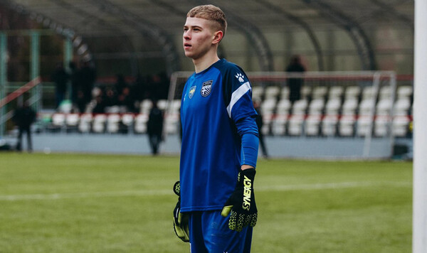 Киевский клуб решил прекратить сотрудничество с 19-летним голкипером Оболони, Премьер, Роман, Антоненко