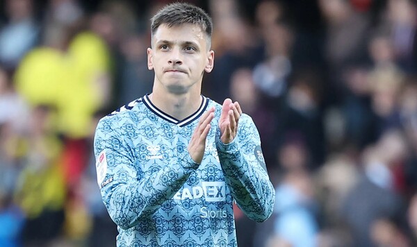 Спорт. директор Сандерленда: «На этом этапе карьеры Русину важно играть» Сандерленд, Русин, Назара, Арке