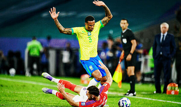 Гимараеш, Эстевао, Чили, Пакета, Бразилии