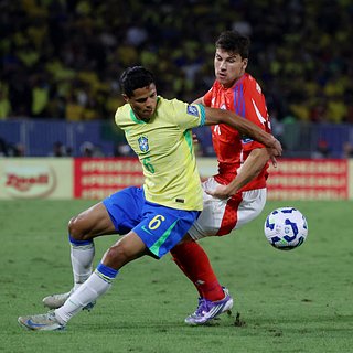 Получивший российский паспорт футболист «Зенита» дебютировал за сборную Бразилии Зенита, Бразилии, Сантос, России, Дуглас