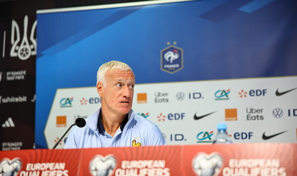 Дешам, Франции, Динь, Тчуамени, Упамекано