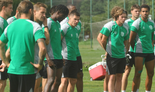 Первая лига. Ингулец и Ворскла проводят матч 5-го тура. Стартовые составы Ворскла, Ингулец, Металлист, Феникс