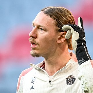 Сафонов оценил информацию об уходе из ПСЖ Сафонов, России, Тетрадзе, Нужно