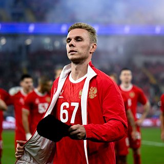 Игрок сборной России признался в отсутствии интереса к просмотру футбола по телевизору России, Глушенков, Зенит, Только