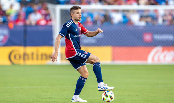 ОФИЦИАЛЬНО. Экс-игрок Реала перебрался в чемпионат Гонконга Ильярраменди, Реал, Китчи, Даллас, Асьер