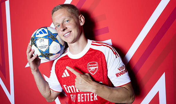 Наставник Ноттингема: «Зинченко не имеет права играть в следующем матче» Арсенал, Зинченко, Ноттингем, Постекоглу, Премьер