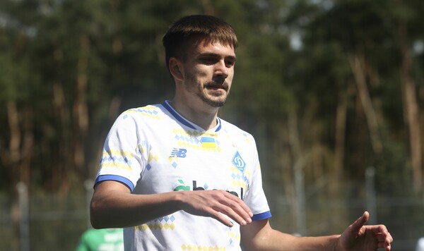 Динамо отказалось от двух футболистов из-за нарушения комендантского часа Динамо, Чехии, Герич, Владислав, Дмитрий