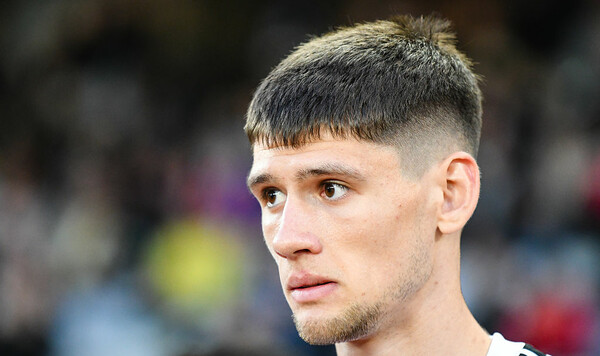 Динамо, Бленуце, Луческу, Румынии, Владислава