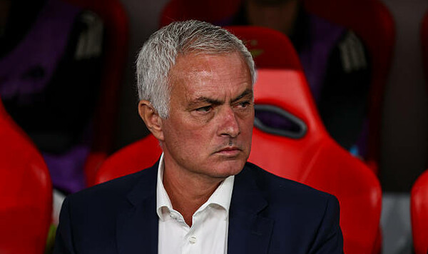 Жозе МОУРИНЬО: «Честно говоря, мне нужно лучше его узнать» Бенфики, Баррейро, Аурснес, Порту, Бруно