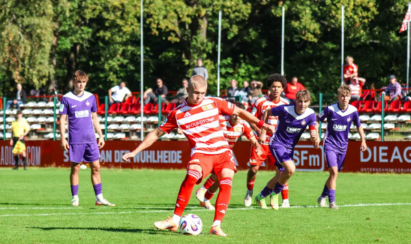 На высоте. Украинский форвард отличился голом в Германии Унион, Богданов, Германии, Берлин, Эрцгебирге