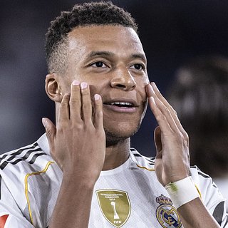 Трусы Мбаппе выставили на продажу в Казахстане Мбаппе, Алма, Реал, Кайратом