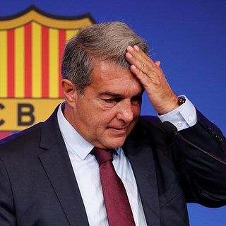 Барселона, Лиги, Кварацхелия, Хвича