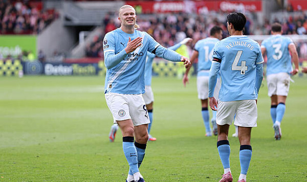 Травма Ярмолюка. Эти пчелы не кусаются: гол Холанда принес победу Ман Сити Сити, Ярмолюк, Холанд, Манчестер, Гвардиола