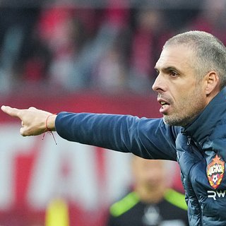 Спартаком, Челестини, Несмотря, Чемпионат