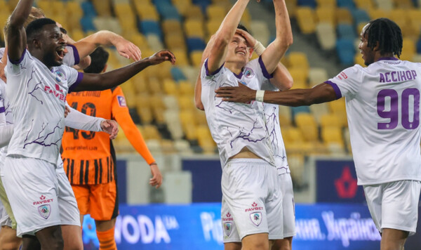 Гол Кудровки с центра поля, очередная ничья Динамо, Шахтер разгромлен ЛНЗ Шахтер, Динамо, Колос, Александр, Кривбасс