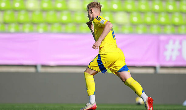 ФИФА неожиданно дисквалифицировала лидера сборной Украины до важной игры Украины, Испании, Синчук, Геннадий