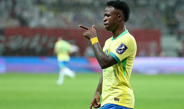 Винисиус, Ахли, Transfremarkt