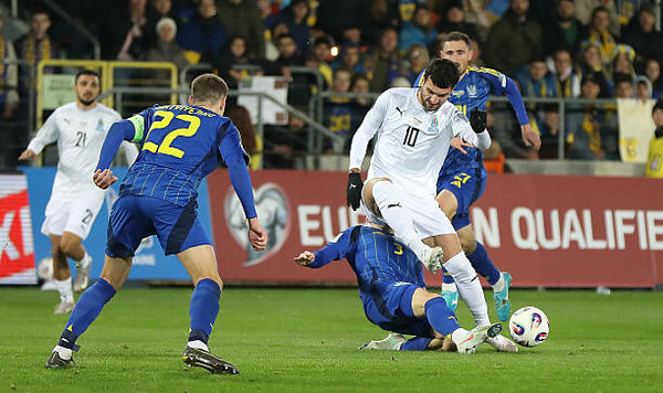 Украина в 11-м матче подряд не сумела сохранить свои ворота Украины, Грузии, Азербайджана