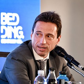 Президент аргентинского футбольного клуба бежал из офиса из-за протестующих Моретти, Альмагро, Лоренсо, Буэнос