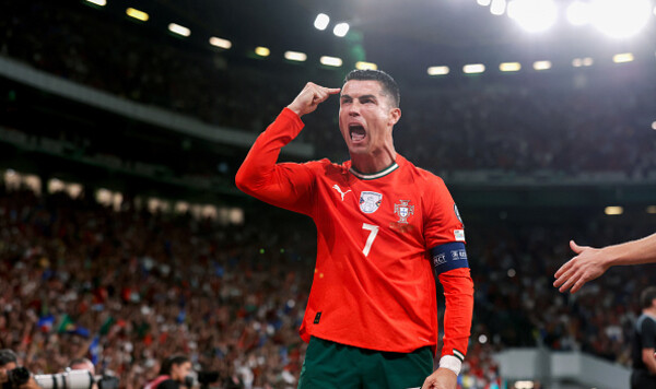 Роналду стал лучшим бомбардиром в истории квалификаций чемпионатов мира Роналду, Венгрии, Португалии, Криштиану