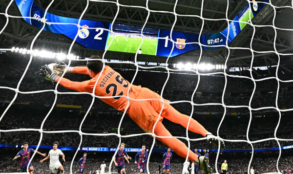 Барселоны, Щенсны, Флик, Ханси, Класико