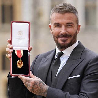 Дэвид Бекхэм официально стал сэром Бекхэм, Дэвид, Юнайтед, Манчестер, Карл