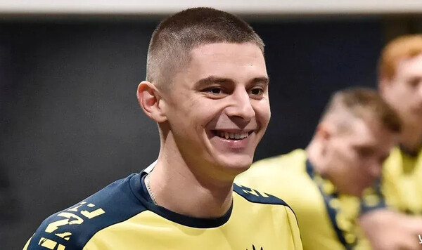 Миколенко выбрал клуб, за который хочет играть. Контракт заканчивается Эвертон, Миколенко, Виталий