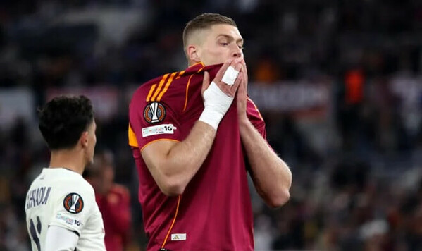 Милан, Украины, Артем, Довбик, Ромы