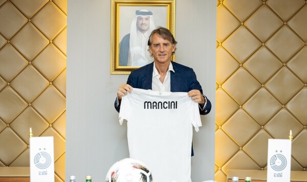 Манчини, Аравии, Саудовской, Зените, Катар