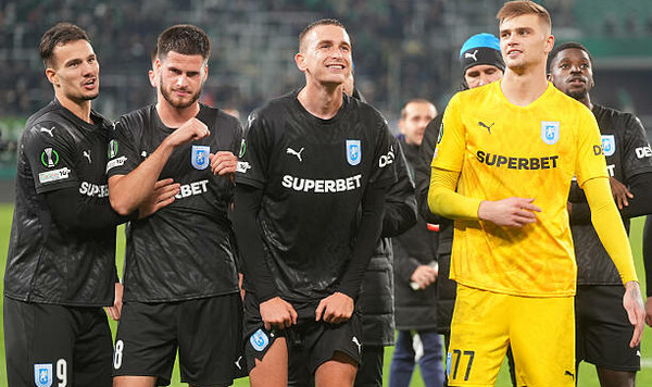 Лиги, Крайова, Университати, Исенко