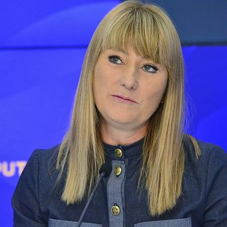 Исландии, Украины, Польше