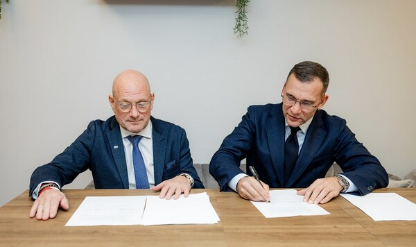 Шевченко, Исландия, Украина, Торвальдюр, Эрлигссон