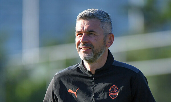 Польши, Украина, Швецию, Беньо, Албанию