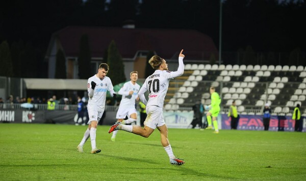 ФОТО. Поздравили Суркиса. Динамо проиграло три подряд матча в УПЛ Суркиса, Шахтер, Колос, Динамо, Андрей