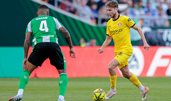 Ванат, Жироны, Владислав, Цыганков