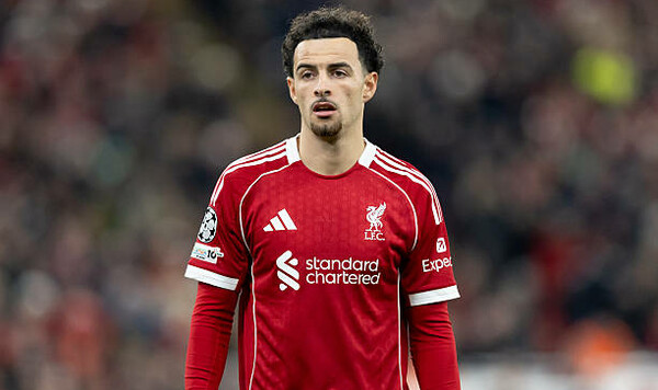 Игрок Ливерпуля: «Мы в дерьме, я больше не могу» Ливерпуля, Лиги, Джонс, Кертис