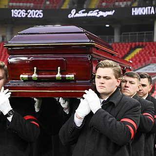 России, Симоняна, Никитой