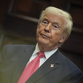 Трамп получит Премию мира Трамп, Премию, Канаде, People