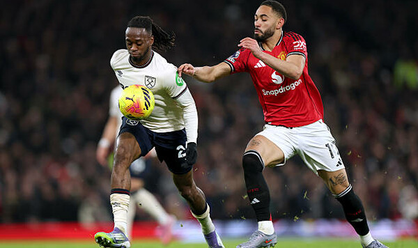 МЮ сыграет на выезде против худшей команды в истории АПЛ после 14 туров Юнайтед, Манчестер, Чемпионшип, Вулверхэмптона, Премьер