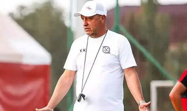 Иностранный клуб просил Украину разрешить тренеру выехать за границу Украину, Вернидуб, Нефтчи, Юрий, Премьер