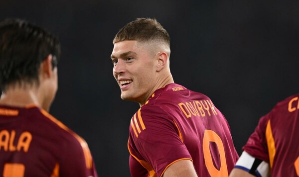 Волк вернулся. Довбик частично тренировался с основной группой Ромы Довбик, Кальяри, Артем, Днепр, Ромы