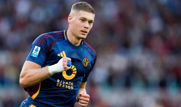 На Довбика появился сенсационный претендент, и Рома готова его продать Довбик, Артем, Эспозито, Скамакку, Ромы