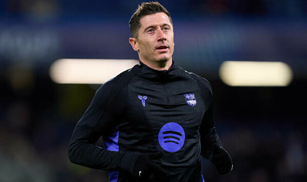 Левандовски, Лиги, Барселоне