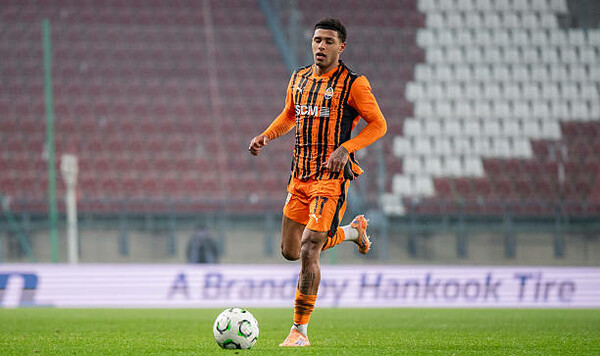 Шахтер, Лиги, Динамо, Омонии